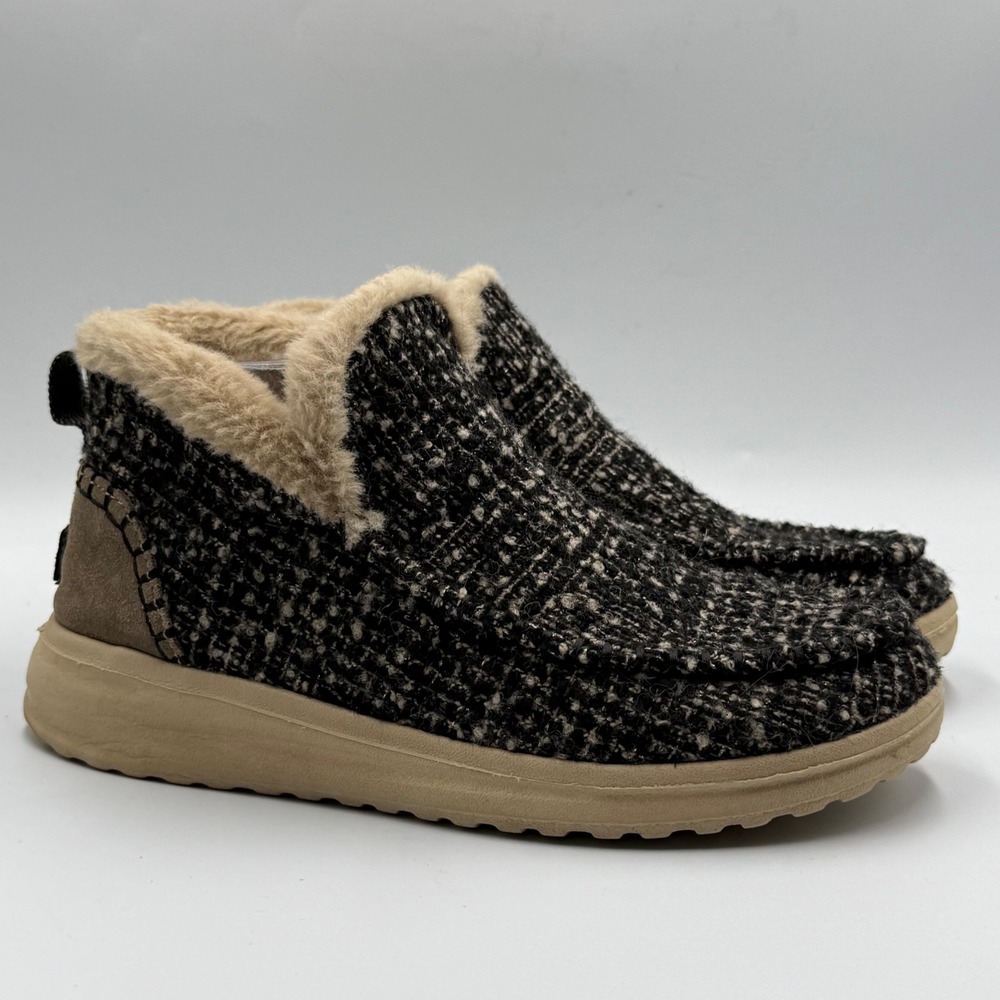 Hey Dude Denny Boots Size 7 Black‎ White Tweed Faux Fur Lined Cozy Cabin Core